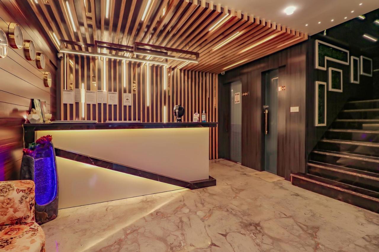 Capital O Western Galaxy Amritsar Exterior photo